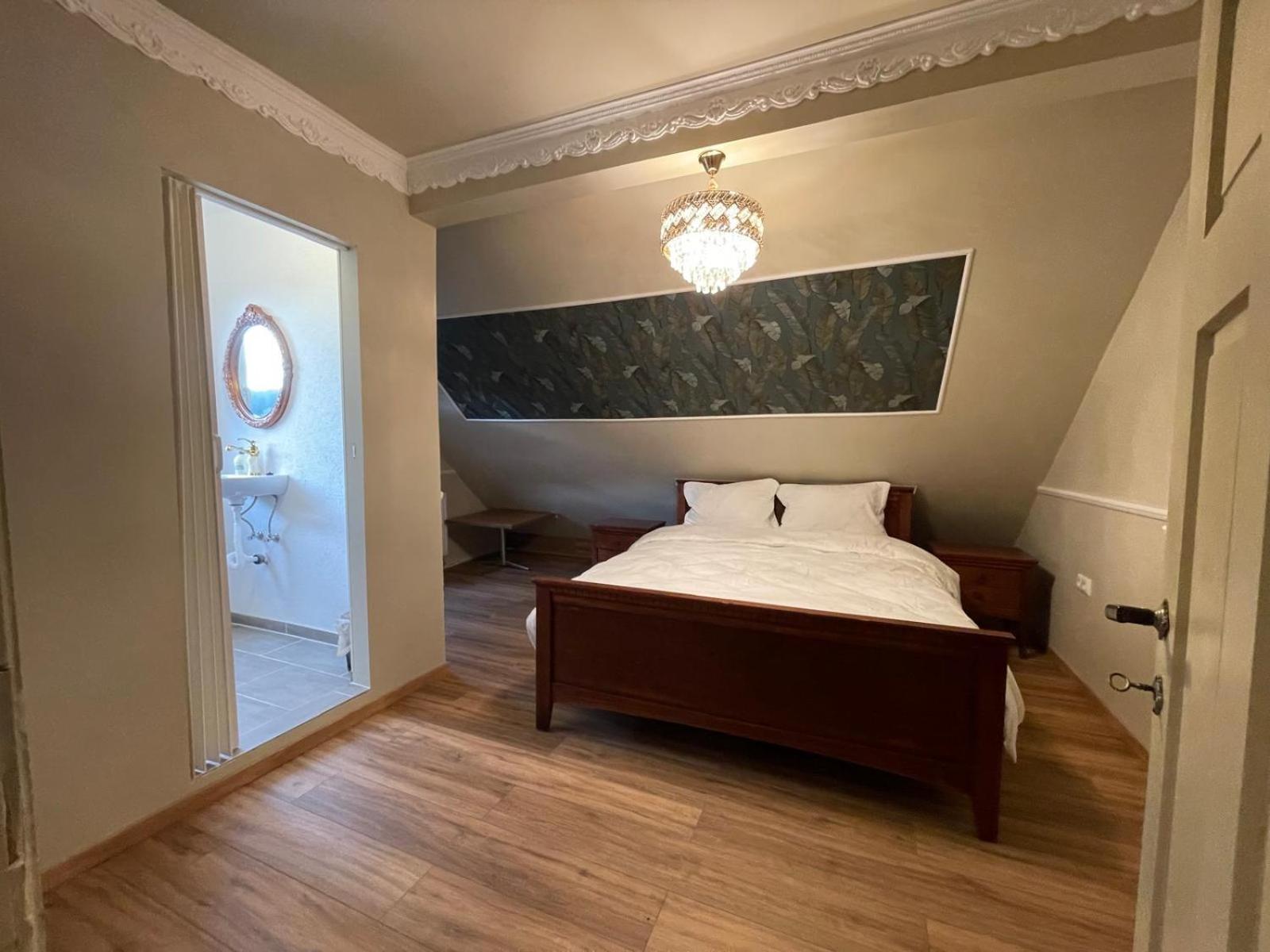 Boutique Hotel Am Bahndamm Neuhaus am Rennweg Zewnętrze zdjęcie